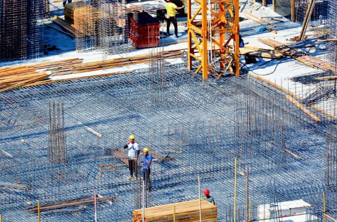 建筑模板位移的问题解决